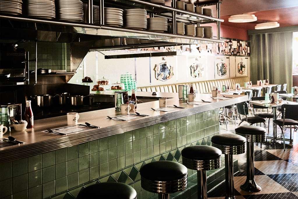 The Siren Hotel, An Ash Hotel Detroit Restaurace fotografie
